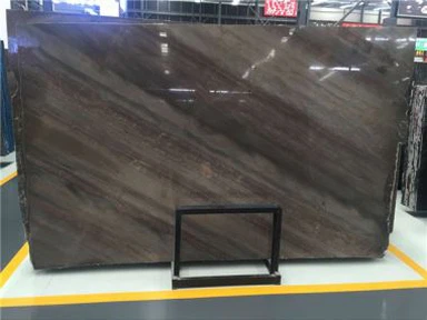 Elegantni smeđi kvarcit