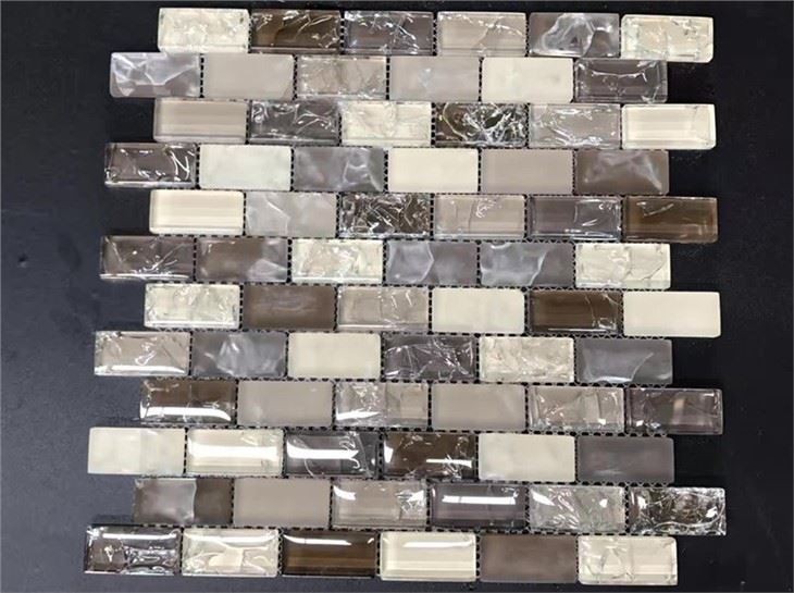 Mozaik od bijelog stakla