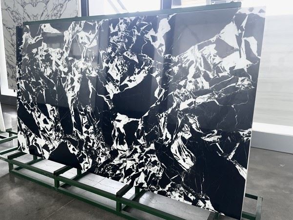 Black Nano Glass slab