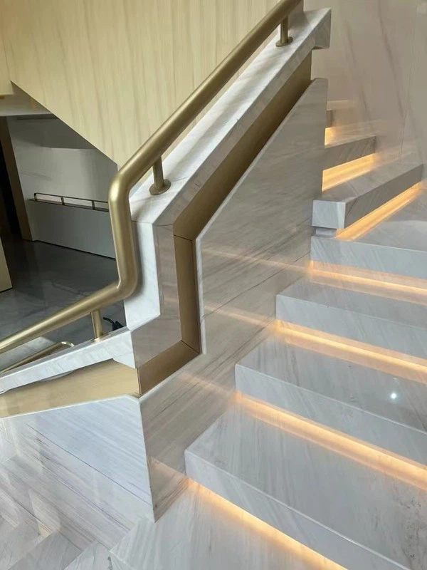 Palissandro White Marble stairs