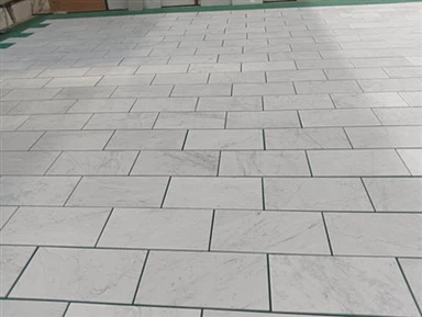 Izbrušena pločica podzemne željeznice Carrara