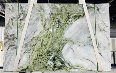 Proljetni zeleni mramor