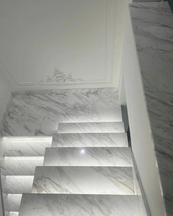White Marble for Staircase